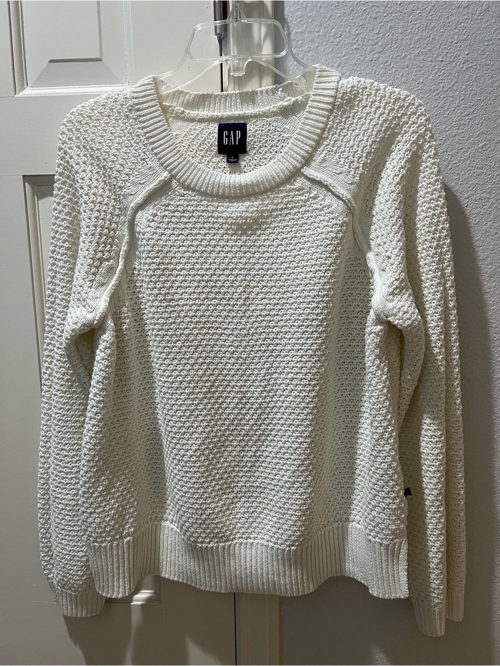 GAP Women's Ivory Textured Crewneck Sweater